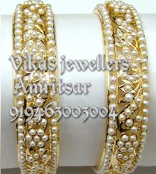 Jadau Bangles