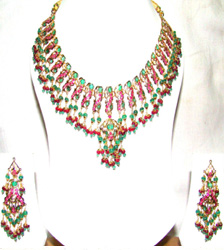 jadau neckset